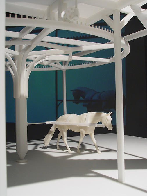 Rise 2: 3D-printed horse pulling a harness attached to a huge gear or mill